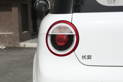 2025款 301km 蜜沁款-外观-图片-有驾