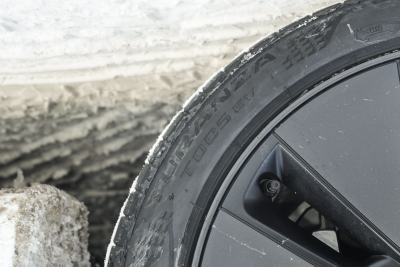 2025款 改款 长续航全轮驱动版-外观-图片-有驾