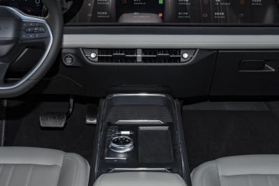 2025款 2.0T EcoBoost 至尊型-内饰-图片-有驾