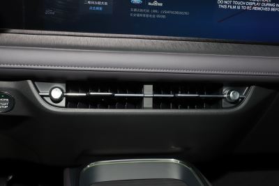 2025款 2.0T EcoBoost 至尊型-内饰-图片-有驾