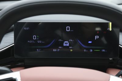 2025款 EM-i 140km 远航版-内饰-图片-有驾