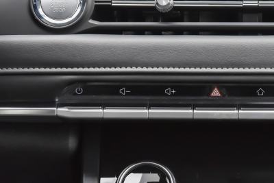 2025款 1.5L CVT卓越版-内饰-图片-有驾