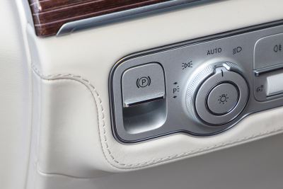 2022款 GLS 600 4MATIC 礼尚版-内饰-图片-有驾