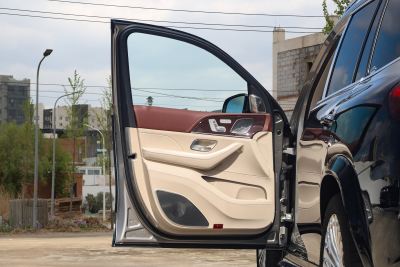 2022款 GLS 600 4MATIC 礼尚版-内饰-图片-有驾