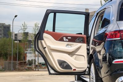 2022款 GLS 600 4MATIC 礼尚版-内饰-图片-有驾