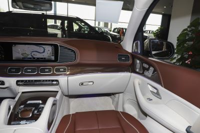 2022款 GLS 600 4MATIC 礼尚版-内饰-图片-有驾
