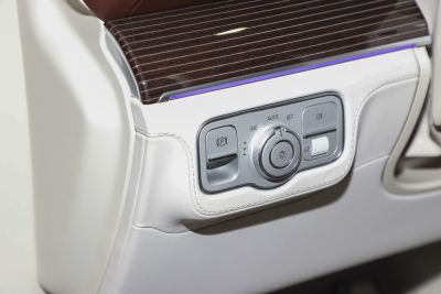 2022款 GLS 600 4MATIC 礼尚版-内饰-图片-有驾