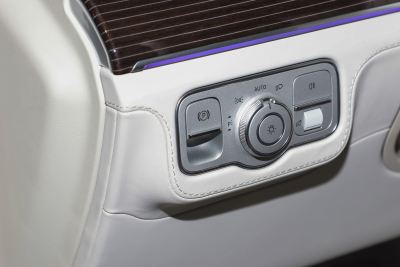 2022款 GLS 600 4MATIC 礼尚版-内饰-图片-有驾