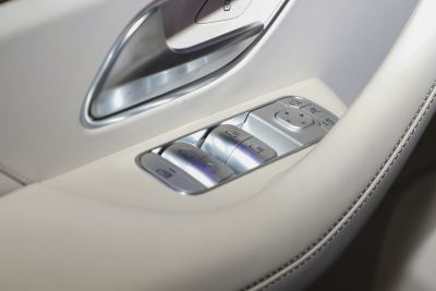 2022款 GLS 600 4MATIC 礼尚版-内饰-图片-有驾
