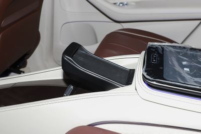 2022款 GLS 600 4MATIC 礼尚版-内饰-图片-有驾