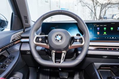 2025款 530Li 尊享型 M运动套装-内饰-图片-有驾