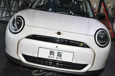 2024款 452km COOPER SE 艺术家-外观-图片-有驾