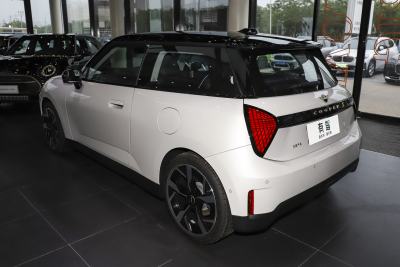 2024款 452km COOPER SE 艺术家-外观-图片-有驾