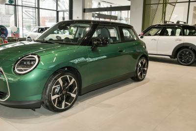 2024款 452km COOPER SE 艺术家-外观-图片-有驾