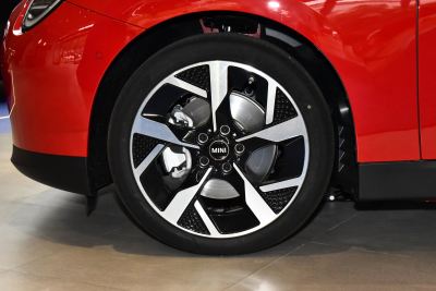 2024款 452km COOPER SE 艺术家-外观-图片-有驾