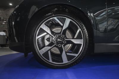 2024款 452km COOPER SE 艺术家-外观-图片-有驾