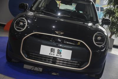 2024款 452km COOPER SE 艺术家-外观-图片-有驾