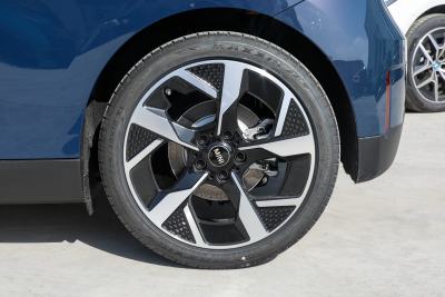 2025款 463km COOPER SE 艺术家-外观-图片-有驾