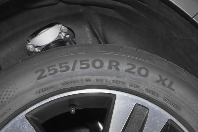 2025款 40 TFSI quattro 纪念版 羽林套装 7座-外观-图片-有驾