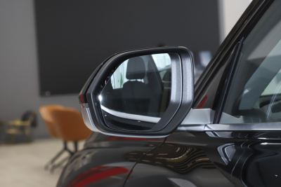 2025款 40 TFSI quattro 纪念版 羽林套装 7座-外观-图片-有驾
