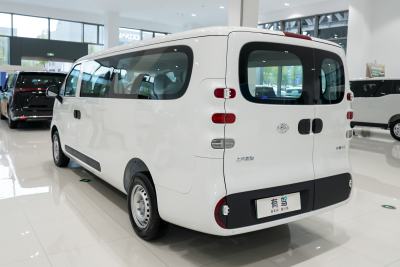 2024款 V1 长轴低顶 多功能版（62kWh）-外观-图片-有驾