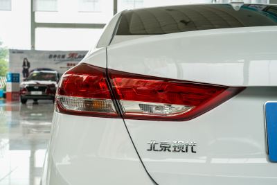 2020款 1.5L CVT智炫·精英型-外观-图片-有驾