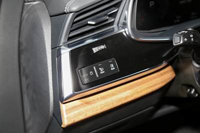 2025款 55 TFSI quattro S line尊贵型-内饰-图片-有驾