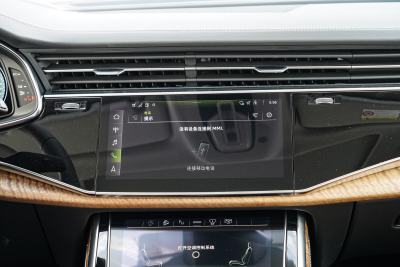 2025款 55 TFSI quattro S line尊贵型-内饰-图片-有驾