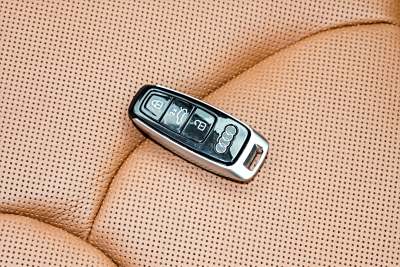 2025款 55 TFSI quattro S line尊贵型-内饰-图片-有驾