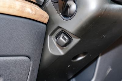 2025款 55 TFSI quattro S line尊贵型-内饰-图片-有驾