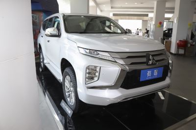 2020款 3.0L 行政版-外观-图片-有驾