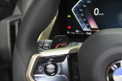 2025款 xDrive30L 尊享型 M运动套装-内饰-图片-有驾