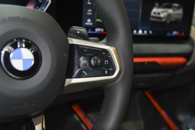 2025款 xDrive30L 尊享型 M运动套装-内饰-图片-有驾
