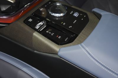 2025款 xDrive30L 尊享型 M运动套装-内饰-图片-有驾