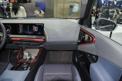 2025款 xDrive30L 尊享型 M运动套装-内饰-图片-有驾