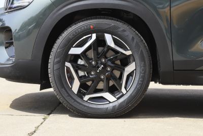 2023款 1.5L CVT尊贵版-外观-图片-有驾