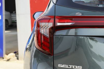 2023款 1.5L CVT尊贵版-外观-图片-有驾