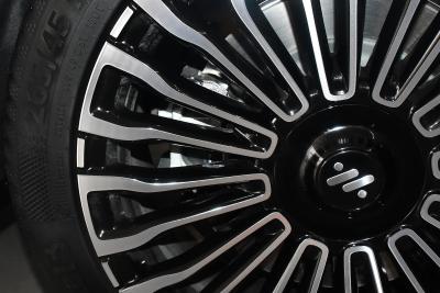 2026款 66 Ultra 科技旗舰大五座-外观-图片-有驾