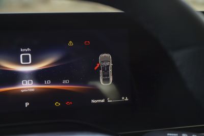 2025款 1.5T 300 DCT优雅版-内饰-图片-有驾