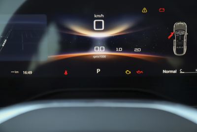 2025款 1.5T 300 DCT优雅版-内饰-图片-有驾