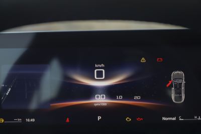 2025款 1.5T 300 DCT优雅版-内饰-图片-有驾