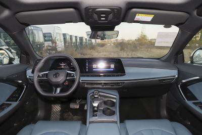 2025款 1.5T 300 DCT优雅版-内饰-图片-有驾