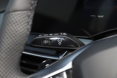 2025款 1.5T 300 DCT优雅版-内饰-图片-有驾