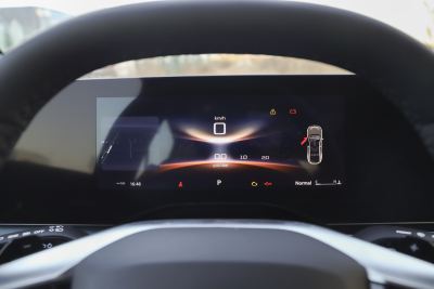 2025款 1.5T 300 DCT优雅版-内饰-图片-有驾