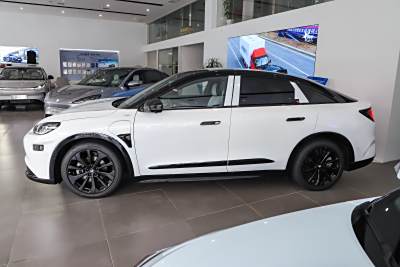 2025款 602三激光雷达版-外观-图片-有驾