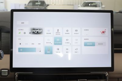 2025款 1.5TD 2DHT 豪华版 6座-内饰-图片-有驾
