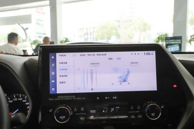 2024款 2.5L智能电混双擎四驱尊贵版 7座-内饰-图片-有驾