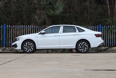 2026款 改款 3000万辆甄选款 300TSI DSG 超越版-外观-图片-有驾