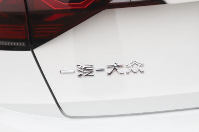 2026款 改款 3000万辆甄选款 300TSI DSG 超越版-外观-图片-有驾