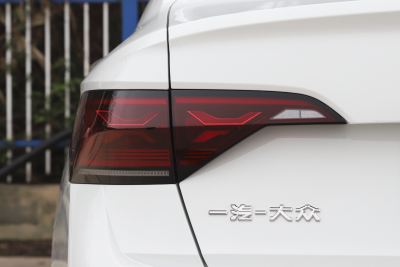 2026款 改款 3000万辆甄选款 300TSI DSG 超越版-外观-图片-有驾